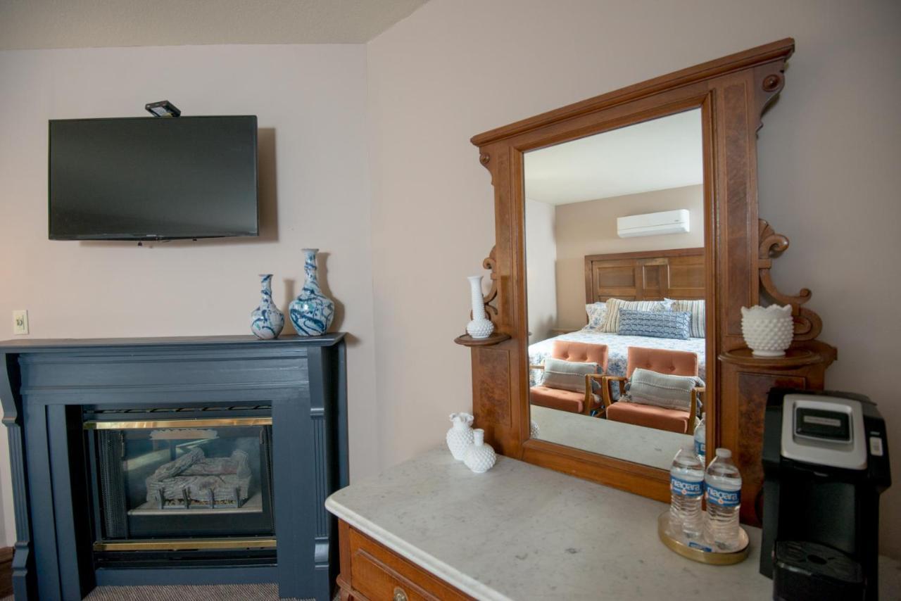 Inn At Cedar Crossing